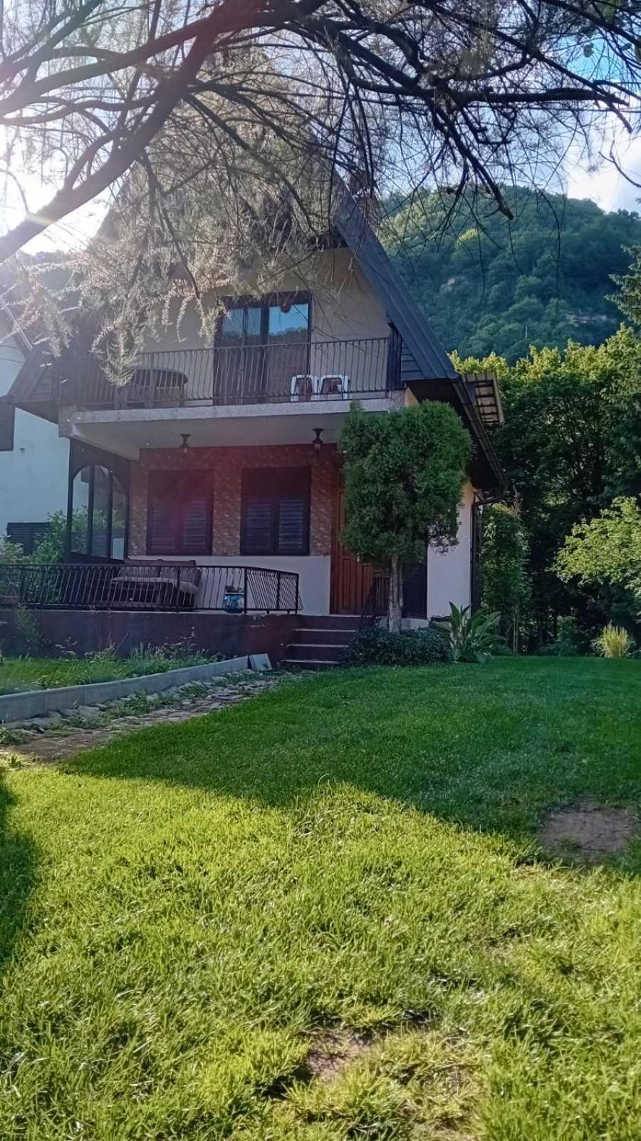 Tammaris Holiday Home Visoko Buitenkant foto